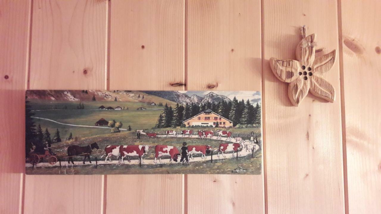Au Coeur Du Lapidaire Septmoncel-Les-Molunes Exteriör bild