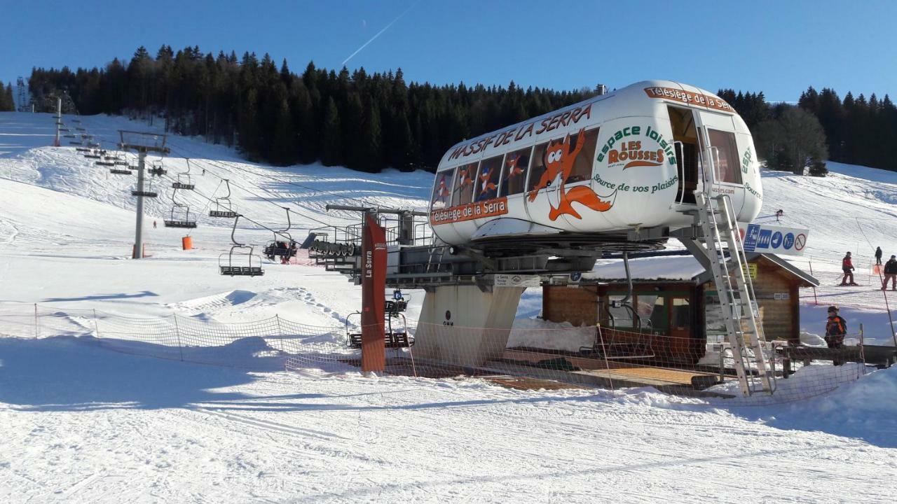 Au Coeur Du Lapidaire Septmoncel-Les-Molunes Exteriör bild